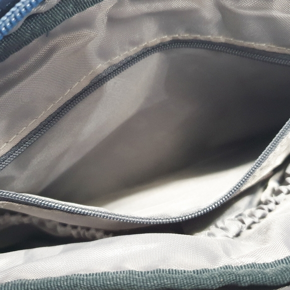 Lug Trotter Handbag in Navy Blue - Picture 7 of 10